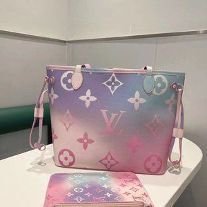 💎✨AUTHENTIC✨💎 Louis Vuitton  bag"M41177 ""Cerise Red Monogram coated canvas Na